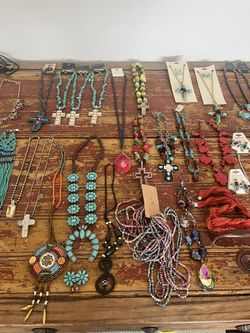 Tons Of Jewelry - Most Are New!