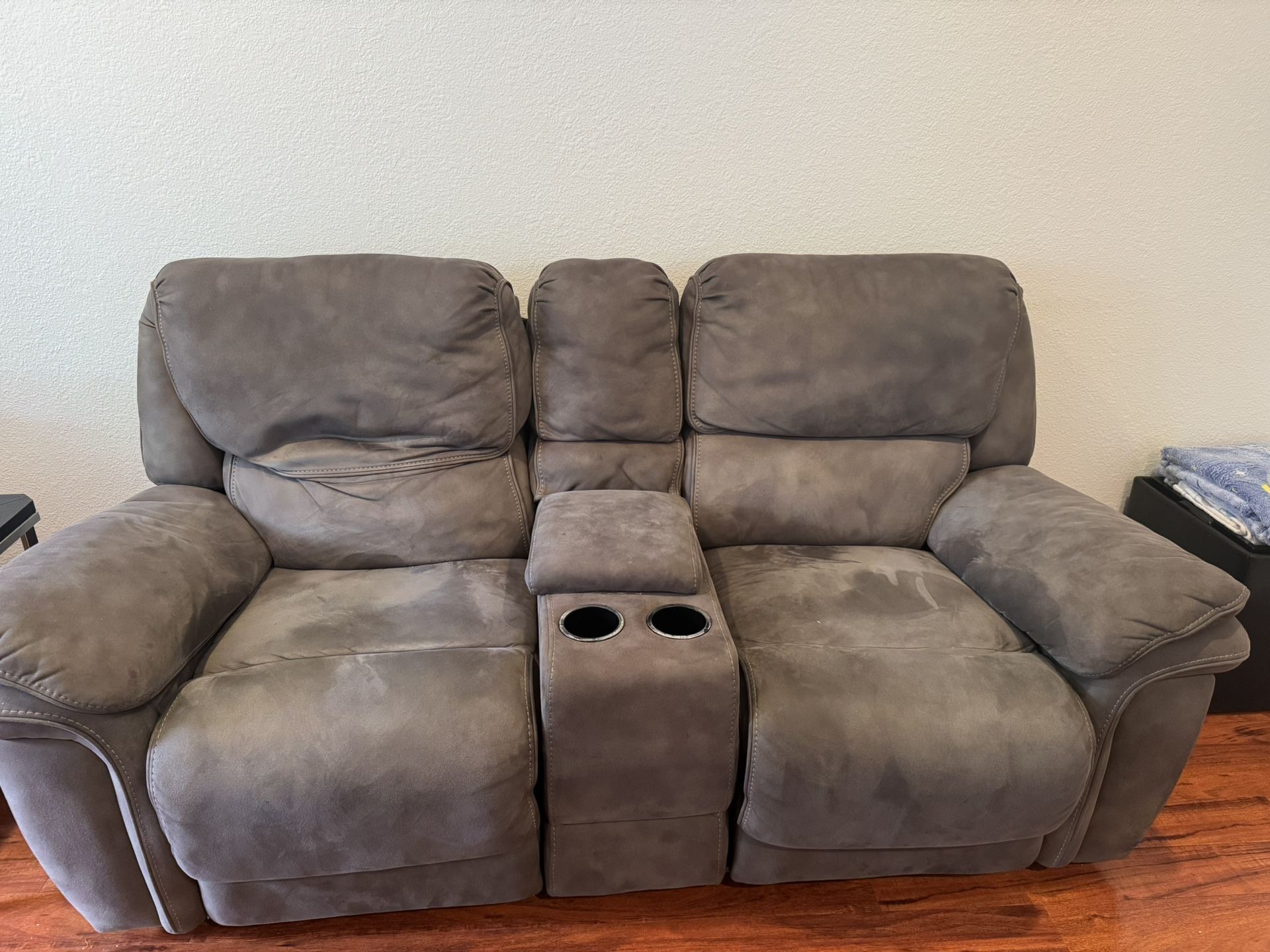 Power Recliner Loveseat