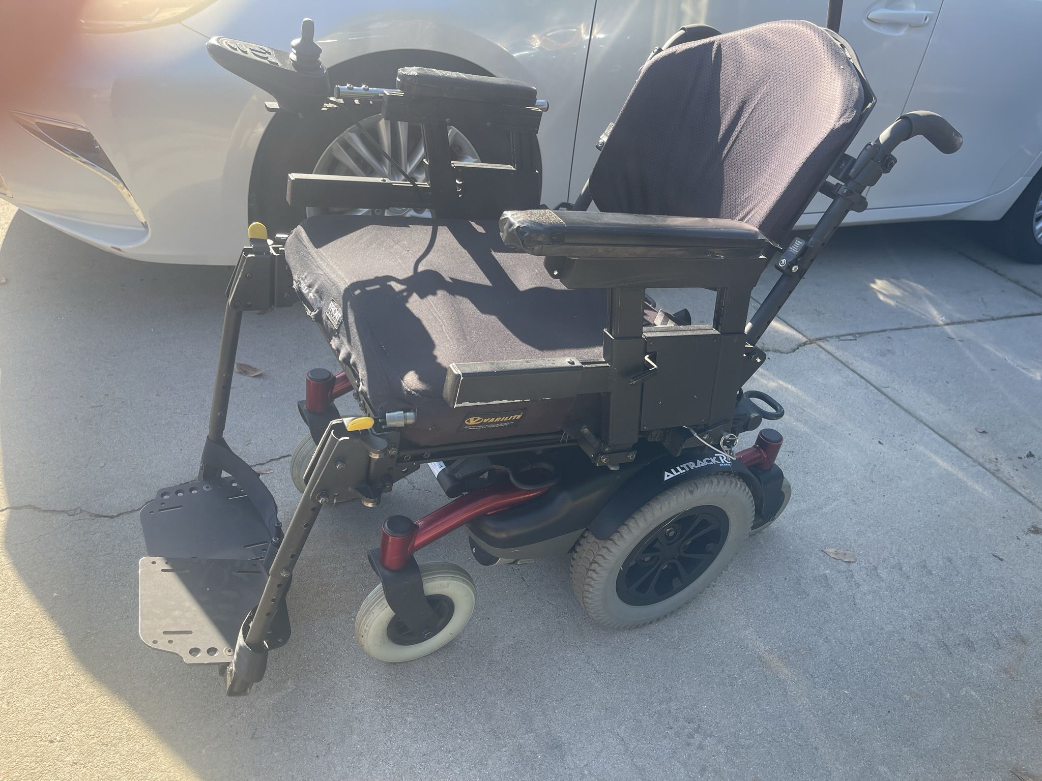 Electric Wheelchair Fully Charged Ready To Use or trade for a golf cart