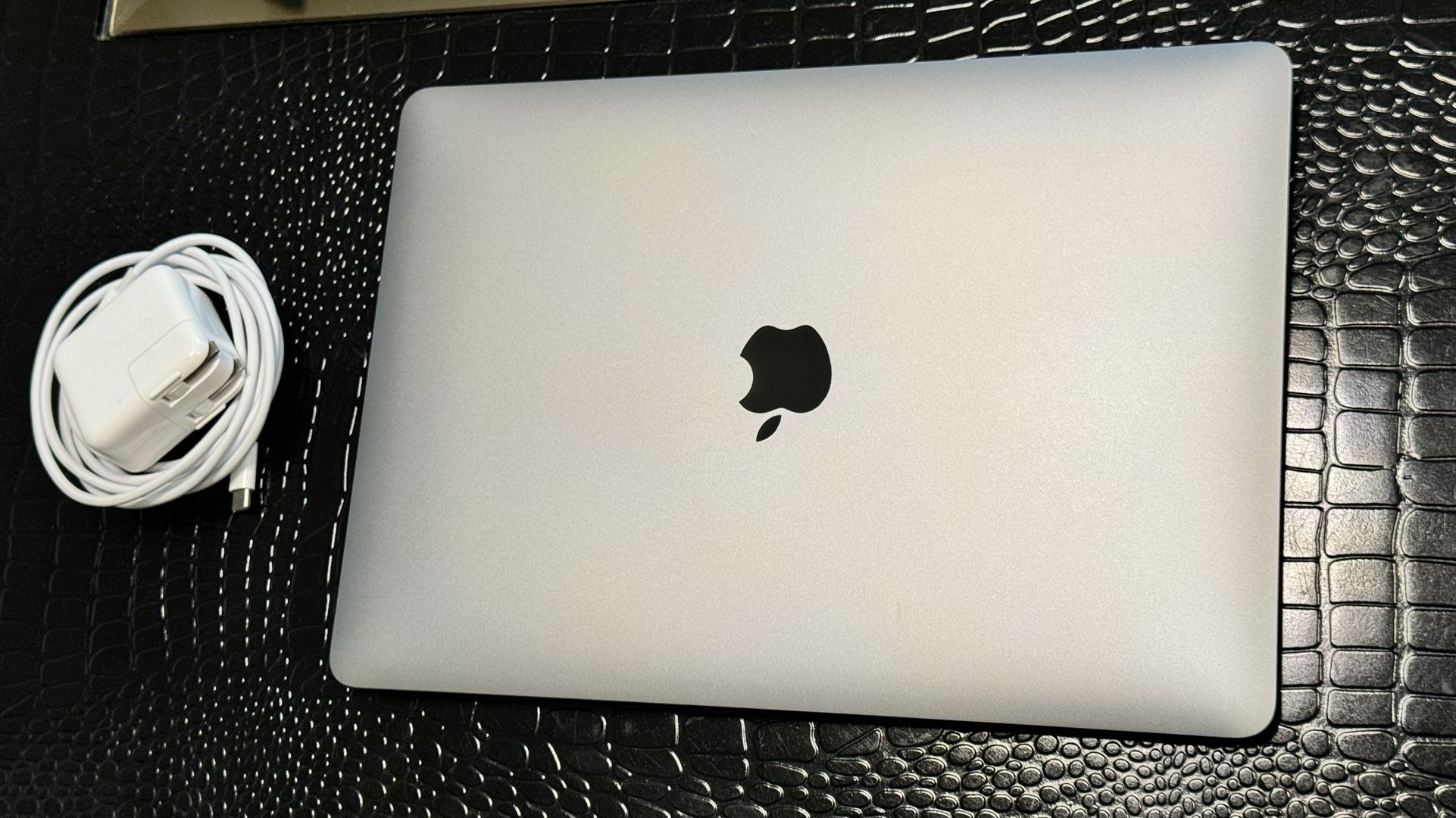 MacBook Air M1 2020 256gb