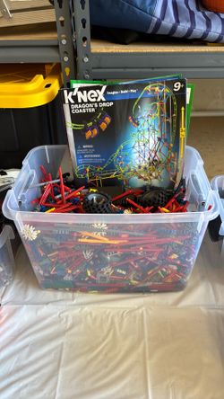 Big Bin of K’nex