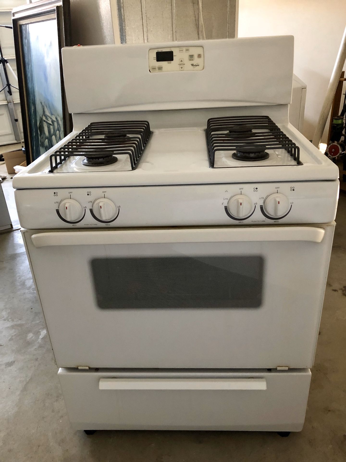 Great Whirlpool Appliances Priced to Sell! Dishwasher, Stove / Range and overhead microwave.