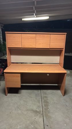2 piece Office desk tan