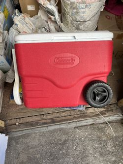 Old Coleman Ice Chest 