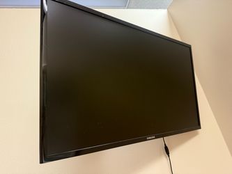 Samsung SF350 27-inch monitor (LS27F302FHNXZA) with wall mount
