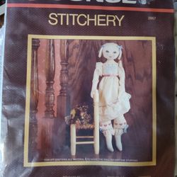 Sunset Stitchery Kit Emily 