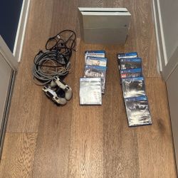 White PS4 Bundle