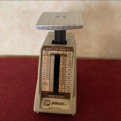 Collectible Manual Postal Scale-Model P-1