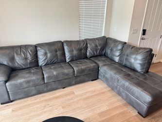 Black Leather Sectional Sofa with Chaise