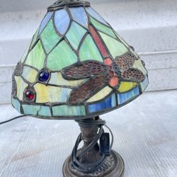 Dale Tiffany Style Pre-Owned 11.5” DRAGONFLY DESK LAMP WORKS So Cute!