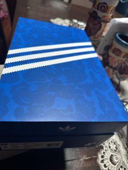 SSTR V BAPE  BOX ONLY !!! ( No SHOES )