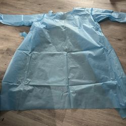 Box Of 100 Disposable Gowns 