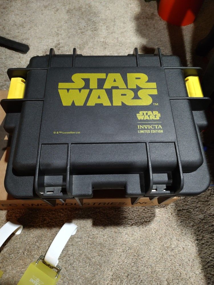 Hard Case & Stand