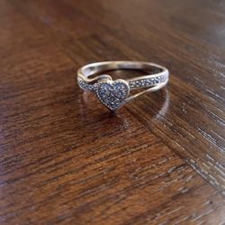 Womans Heart Shape Ring 