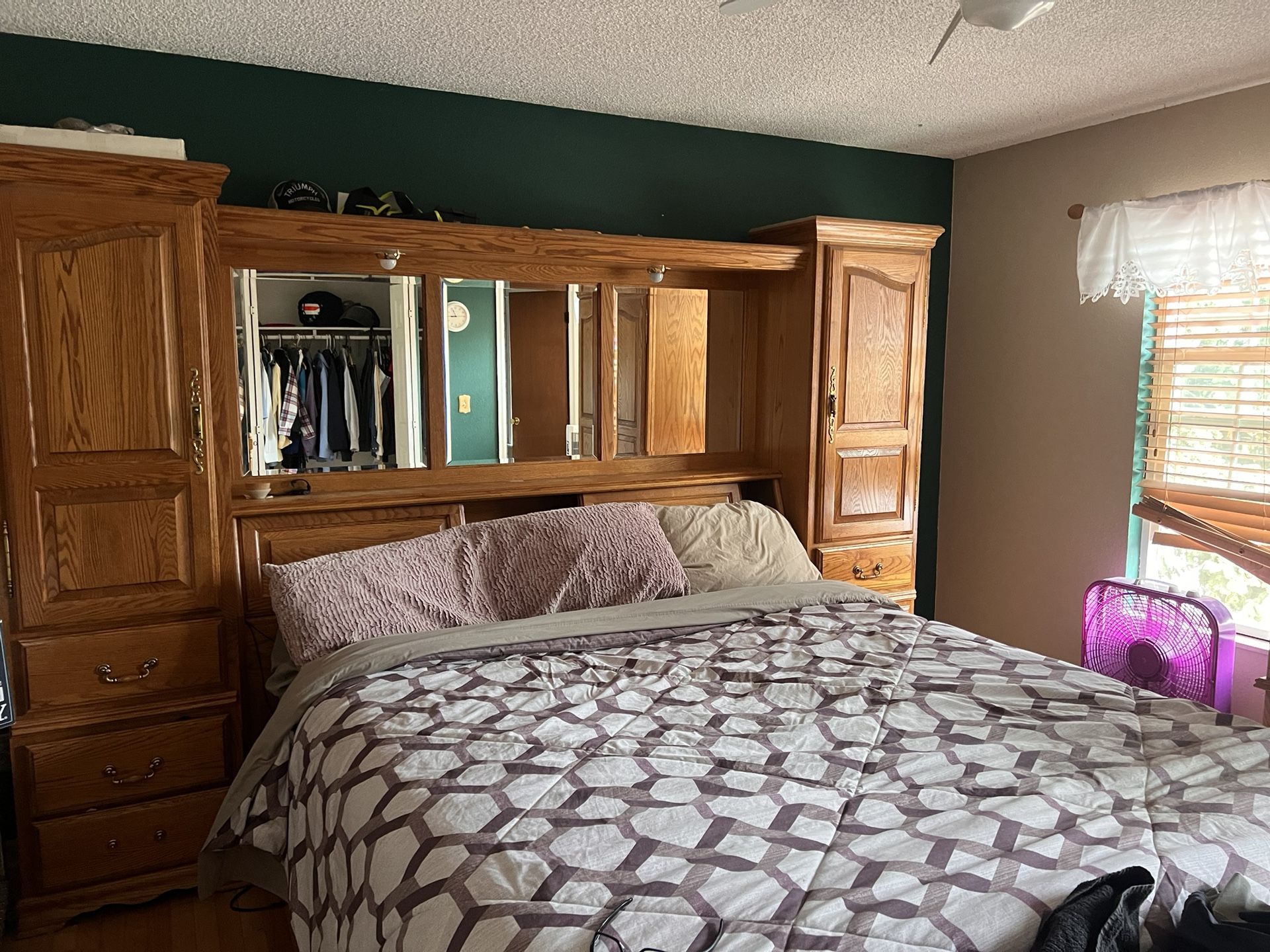 Oak King Size Bed and Armoire