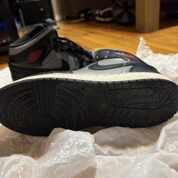 Kids 5 Jordan 1 Mid Shadow Red 