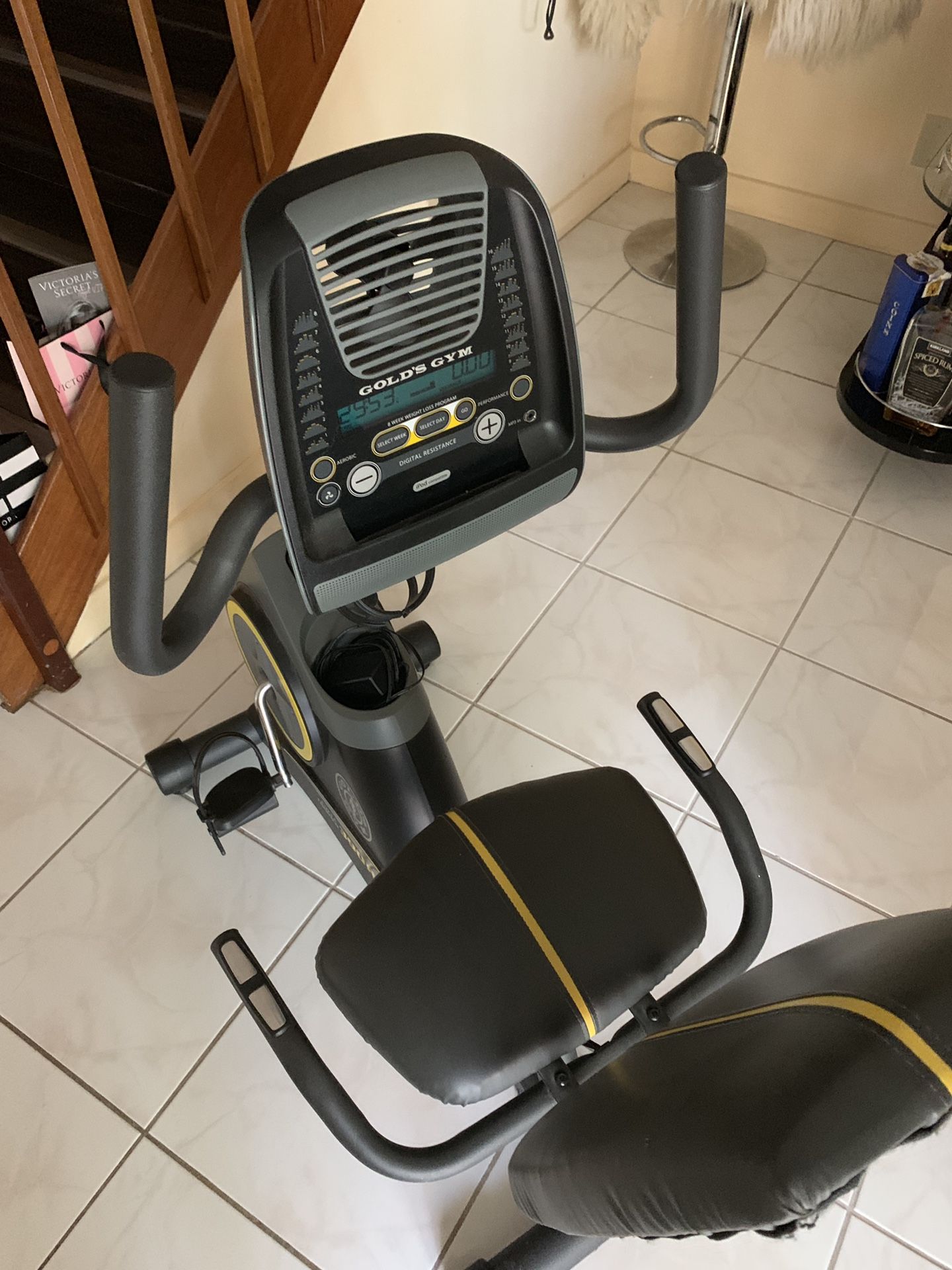 gold's gym 390r bike