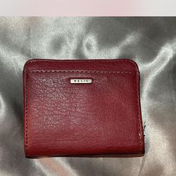 Small red wallet 