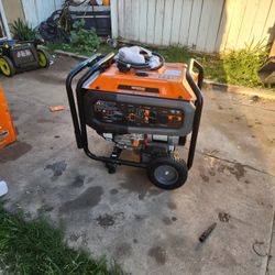 Generac
8125/6500-Watt Dual Fuel Portable Generator, Easy-To-Use Electric Start
Questions & Answers (36)