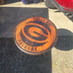 Custom Hand Made GREENBAY PACKERS SIDE. TABLE