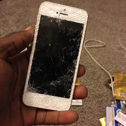 Iphone 5 for parts only
