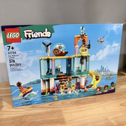 LEGO Friends Sea Rescue Center 41736 Building Toy for Ages 7+, with 3 Mini-Dolls, 2 Otters, a Seahorse, Turtle and Water Scooter, a Great Birthday Gif