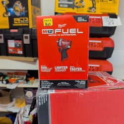 Milwaukee M12 Fuel 3/8 Stubby (2562-20)