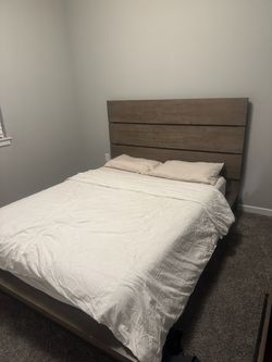 Queen bed frame + mattress
