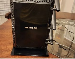 Netgear Nighthawk 1900 Mbps 5-Port Gigabit Wireless AC Router (EX7000-100NAS)