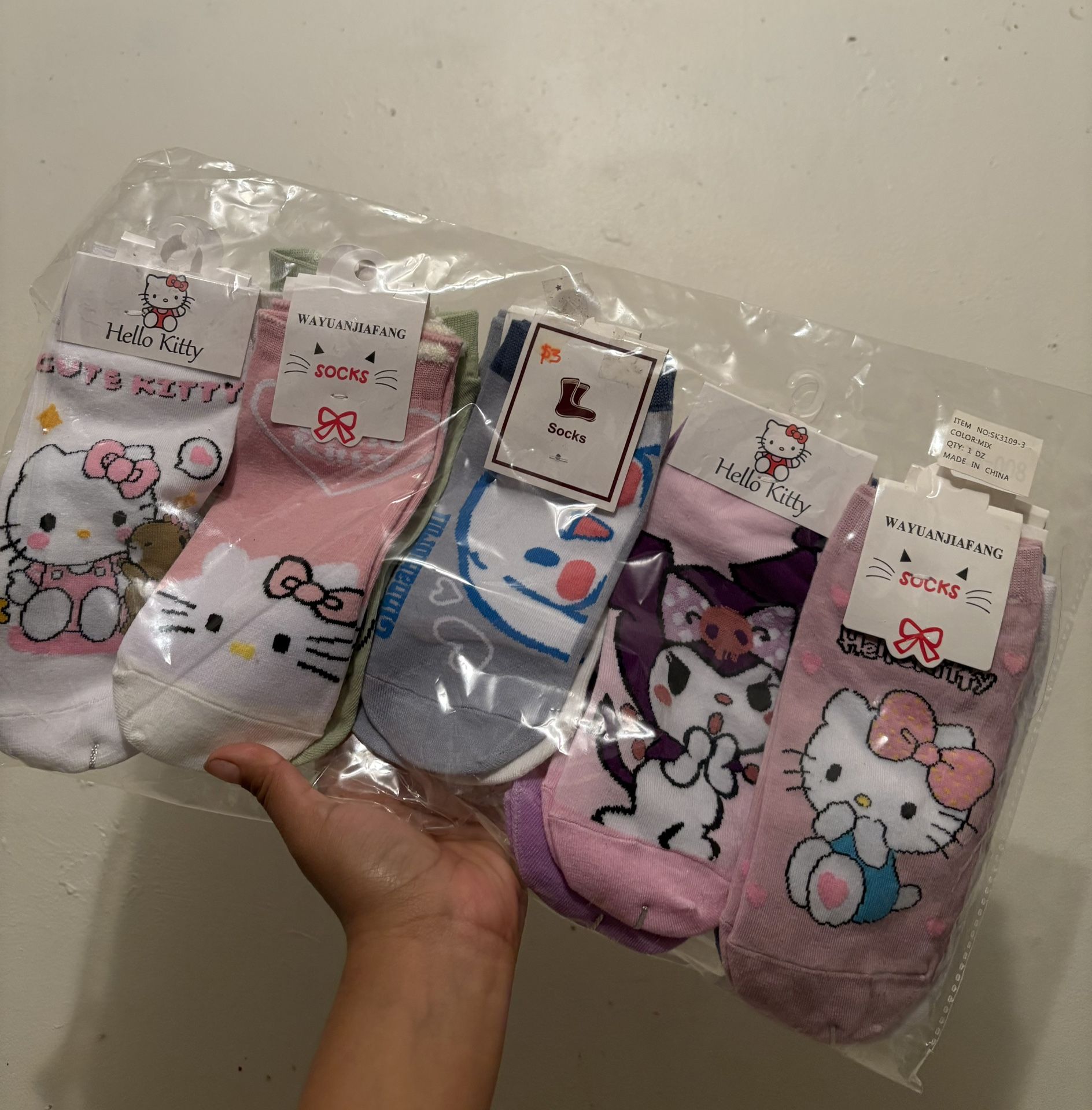 Hello Kitty Socks 12pcs