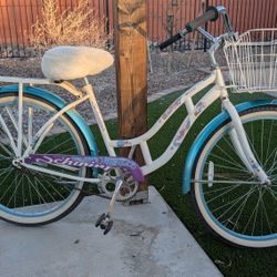 Beach cruiser, Schwinn del Mar 26-in tires, 18.5 in frame, 1-year-old