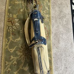 vintage wilson bag and clubs 