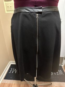 Black Skirt With Zipper Size 24