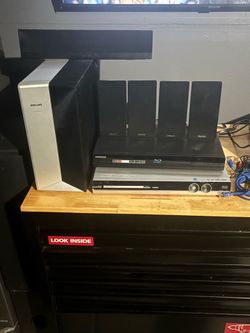 Surround sound and blu-ray player