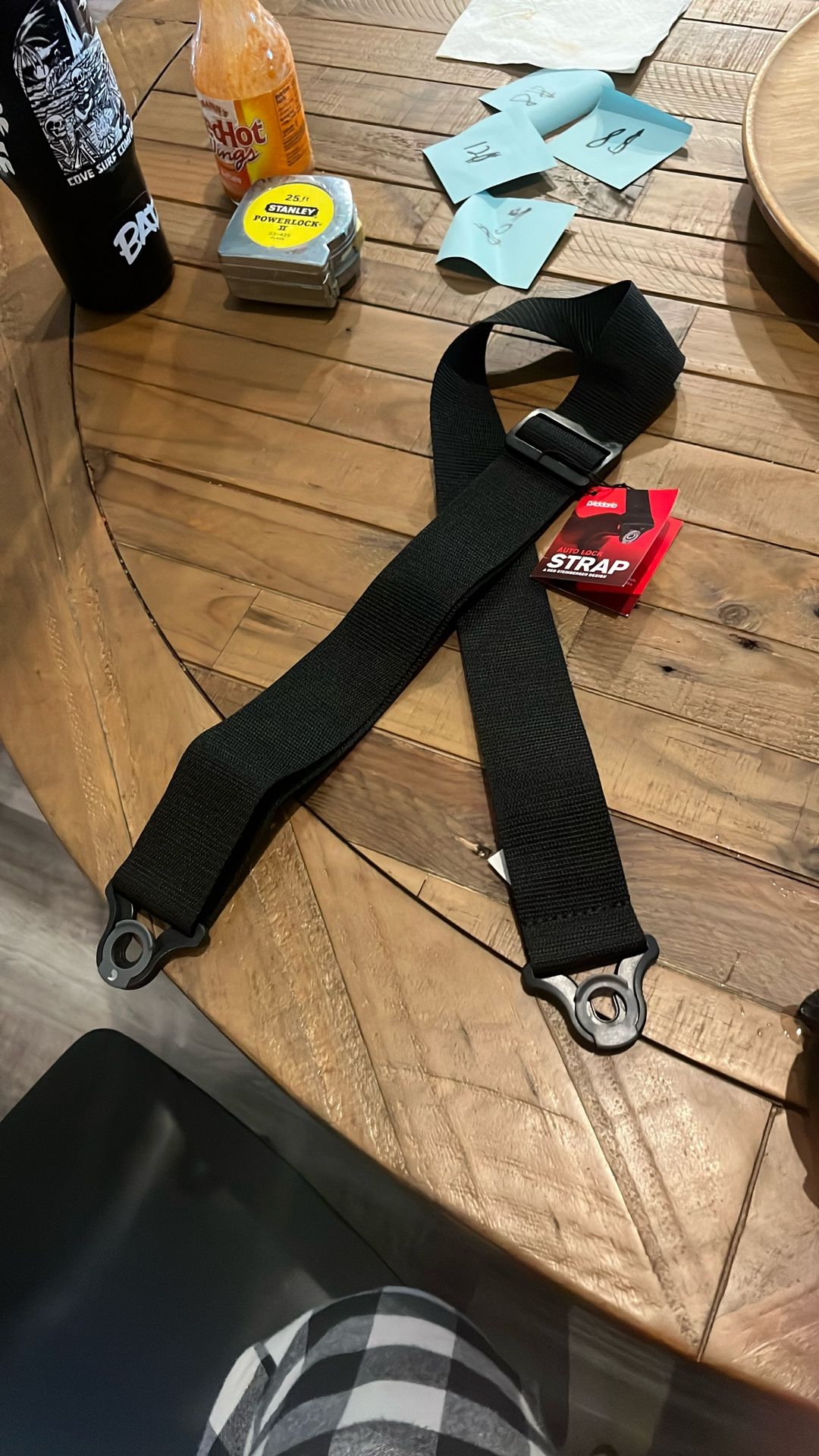 Auto Lock Guitar Strap