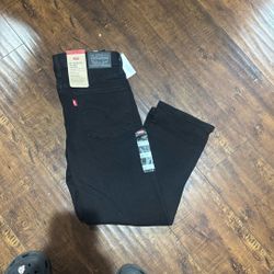 Brand New Women’s Capris W29