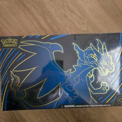 Pokemon Mega Charizard ex Ultra-Premium Collection (UPC