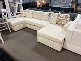 Gorgeous sectional! Sale! 💙🥳🎉