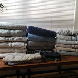 Cotton Bath Towel Lot 20+ Pieces Multicolor 17 Bath Towels Gray Blue Tan White