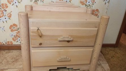 NIGHT STAND LIKE NEW MAKE an offer!