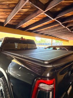 Truck Bed Cover 5.7”