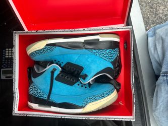 Powder blue 3s size 9.5