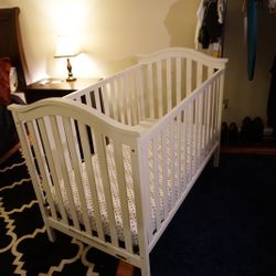 White Baby Crib