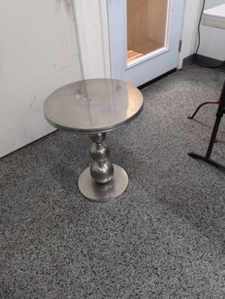 Round Metal  silver finish Pedestal Side Table