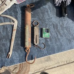 VINTAGE FISHERMAN’S SCALES