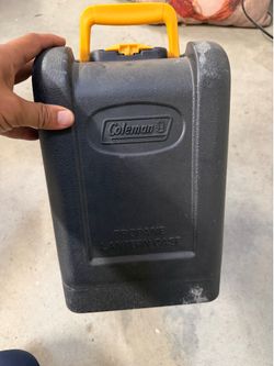 Coleman propane light with case