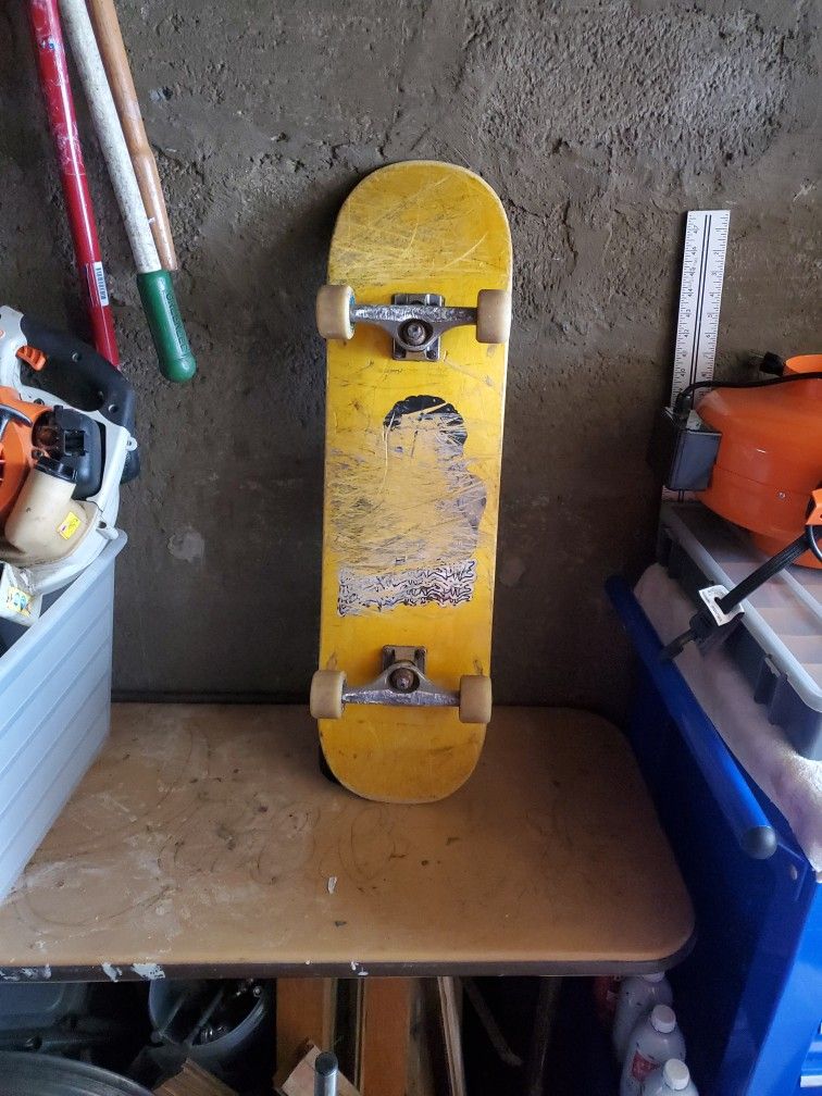 Tyshawn Jones Complete Skateboard