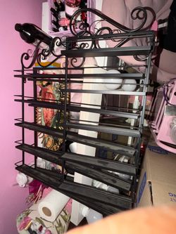 Nail polish holder