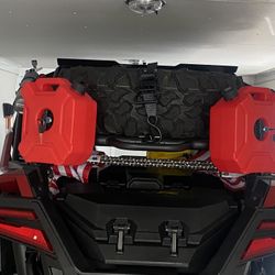 Lockable Roll BarMounted Gas Jugs