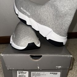 Balenciaga Speed Runners SZ 42